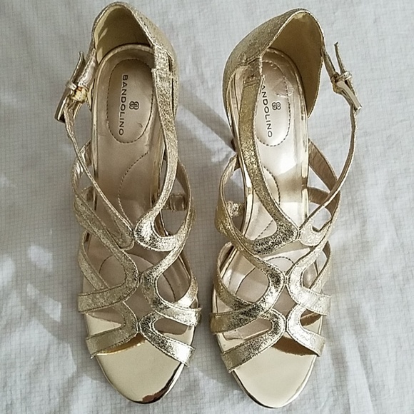 Sandals - Picture 2 of 4